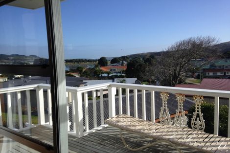 Photo of property in 3 Gilmour Street, Raglan, 3225