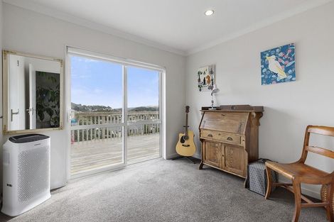Photo of property in 8 Polestar Lane, Whitby, Porirua, 5024