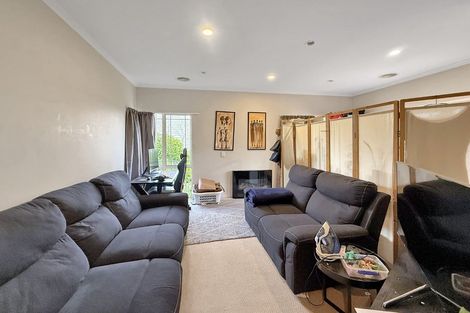 Photo of property in 107 Kentwood Drive, Woodridge, Wellington, 6037