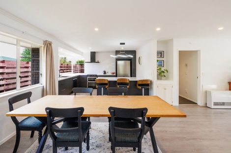 Photo of property in 10 Sandstrom Grove, Feilding, 4702