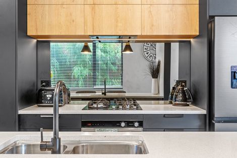 Photo of property in 6 Kanuka Road, Hobsonville, Auckland, 0616