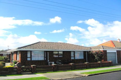 Photo of property in 111c Argyle Street, Mosgiel, 9024