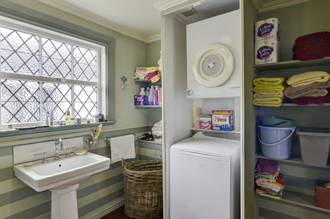 Photo of property in 47 Holloway Street, Carterton, 5713