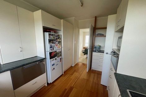 Photo of property in 2/50 Sandspit Road, Cockle Bay, Auckland, 2014