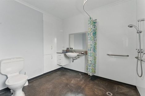 Photo of property in 34 Strachan Way, Highbury, Palmerston North, 4412