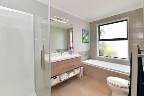 Photo of property in 56 Colonial Drive, Silverdale, 0932