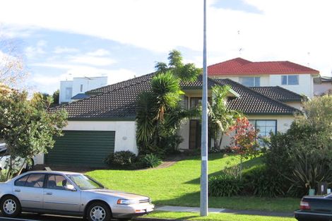Photo of property in 1/70 Gosford Drive, Botany Downs, Auckland, 2010