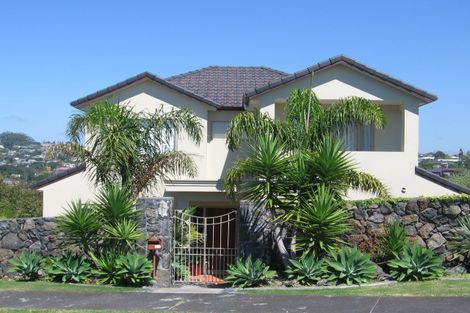 Photo of property in 6 Scarboro Terrace, Murrays Bay, Auckland, 0630