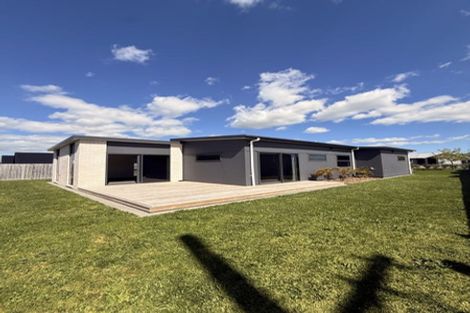 Photo of property in 1 Saddle Terrace, Te Awamutu, 3800