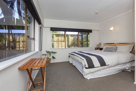 Photo of property in 19 Dale Road, Raumati South, Paraparaumu, 5032