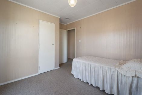 Photo of property in 12 Cargill Grove, Kelvin Grove, Palmerston North, 4414