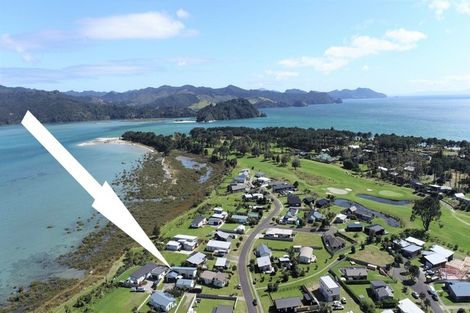 Photo of property in 123 Kelly Jade Avenue, Matarangi, Whitianga, 3592