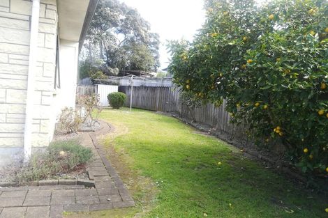 Photo of property in 8l Aotea Road, Glen Eden, Auckland, 0602