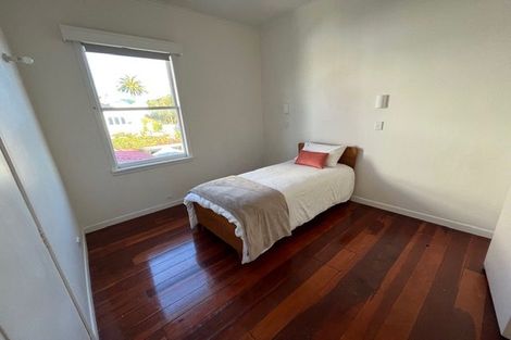 Photo of property in 2/6 Amiria Street, Saint Marys Bay, Auckland, 1011