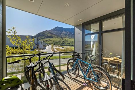 Photo of property in Wyndham Gardens Apartments, 102/30 Red Oaks Drive, Frankton, Queenstown, 9300