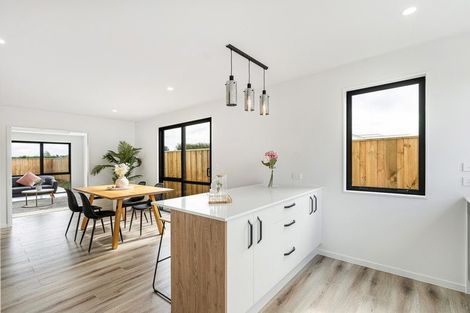 Photo of property in 35 Stackwood Avenue, Woodend, 7691