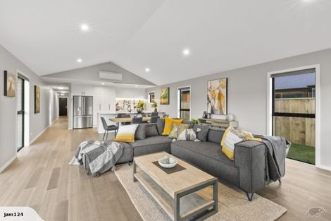 Photo of property in 19 Wheat Street, Jacks Point, Queenstown, 9371