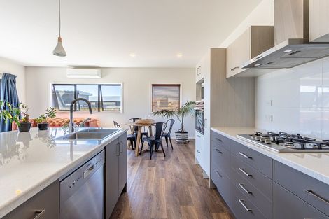 Photo of property in 35 Seagrass Place, Otaki Beach, Otaki, 5512