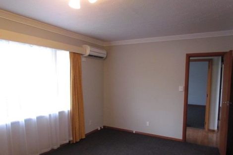 Photo of property in 2/5 Ruahine Street, Trentham, Upper Hutt, 5018