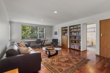 Photo of property in 41 Old Lake Road, Narrow Neck, Auckland, 0624