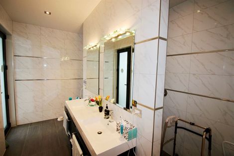 Photo of property in 8 Sara Way, Whitianga, 3510