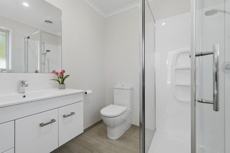Photo of property in 35 Leet Crescent, Papamoa Beach, Papamoa, 3118