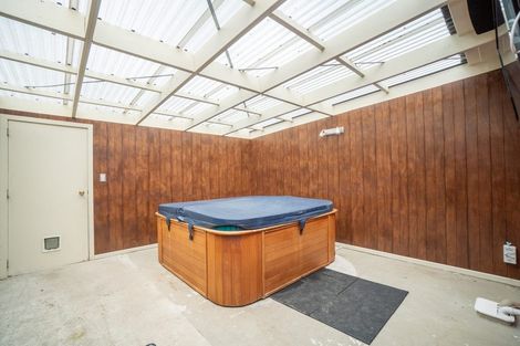 Photo of property in 31 Strachan Way, Highbury, Palmerston North, 4412