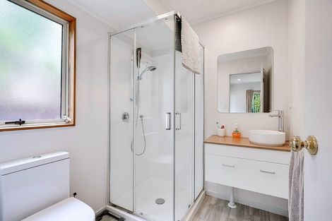 Photo of property in 37 Greenfield Drive, Western Heights, Hamilton, 3200