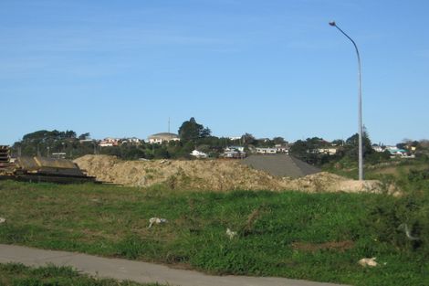 Photo of property in 31 Ballymore Drive, Pinehill, Auckland, 0632