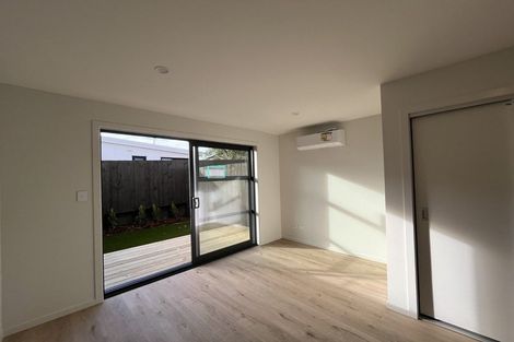 Photo of property in 7/157 Beach Haven Road, Beach Haven, Auckland, 0626