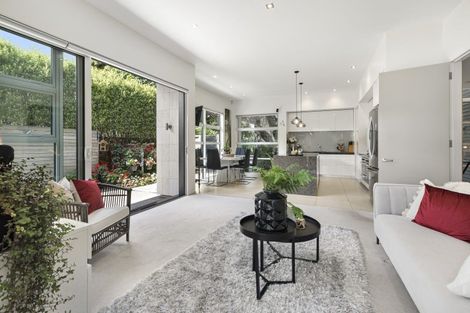 Photo of property in 12a Military Road, Boulcott, Lower Hutt, 5010