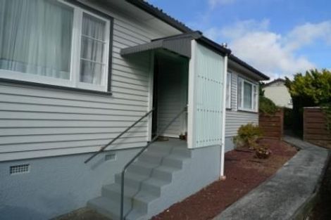 Photo of property in 20 Dr Taylor Terrace, Johnsonville, Wellington, 6037