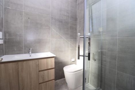 Photo of property in 6 Woven Place, Karaka, Papakura, 2113