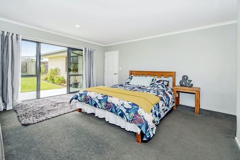 Photo of property in 47 Overbury Crescent, Rolleston, 7614