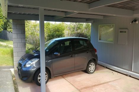 Photo of property in 2/16 Shanaway Rise, Hillcrest, Auckland, 0627