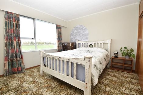 Photo of property in 6a Tait Place, Carterton, 5713