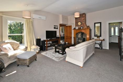 Photo of property in 280 Cashmere Road, Westmorland, Christchurch, 8025