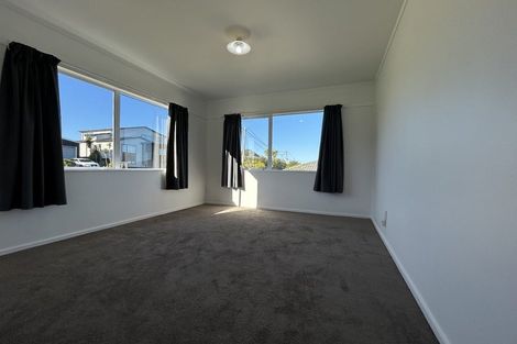 Photo of property in 67 Ardern Avenue, Stanmore Bay, Whangaparaoa, 0932