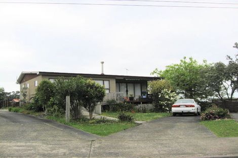 Photo of property in 3/41 Rawhiti Road, Manly, Whangaparaoa, 0930