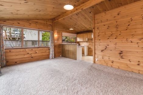 Photo of property in 27 Titoki Avenue, Waipahihi, Taupo, 3330