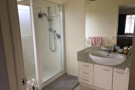 Photo of property in 7 Checkerberry Court, Henderson, Auckland, 0612