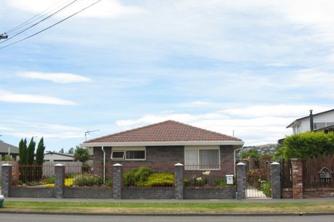 Photo of property in 90 Saint Johns Street, Woolston, Christchurch, 8062