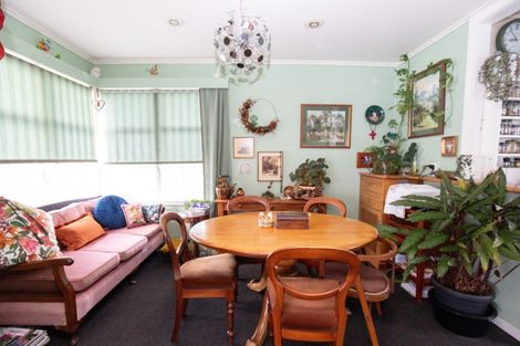 Photo of property in 22 Kaihere Road, Ngatea, 3503