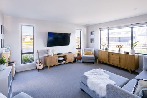 Photo of property in 49 Mike Smith Drive, Cambridge, 3434