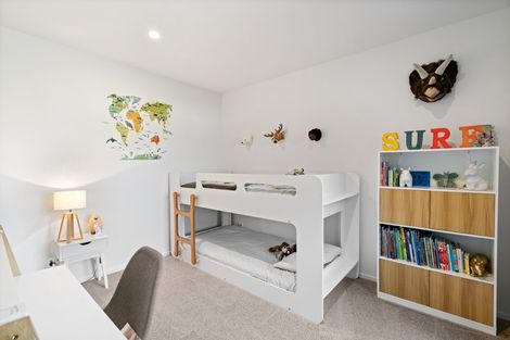 Photo of property in 9 Centre Crescent, Wanaka, 9305