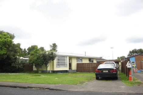 Photo of property in 56 Chichester Drive, Rosehill, Papakura, 2113