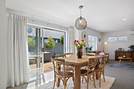 Photo of property in 38 Luxembourg Crescent, Halswell, Christchurch, 8025