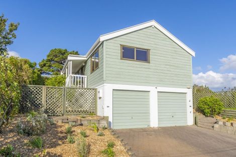 Photo of property in 56a Glen Road, Raumati South, Paraparaumu, 5032