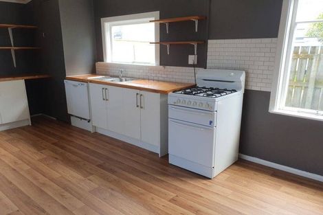Photo of property in 32 White Street, Whanganui East, Whanganui, 4500