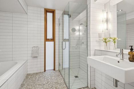 Photo of property in 28 Granville Terrace, Belleknowes, Dunedin, 9011